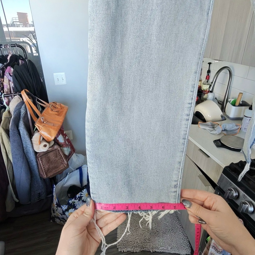 Levi's Premium Barrel Crop Jeans Light Wash 29 - Picture 16 of 16